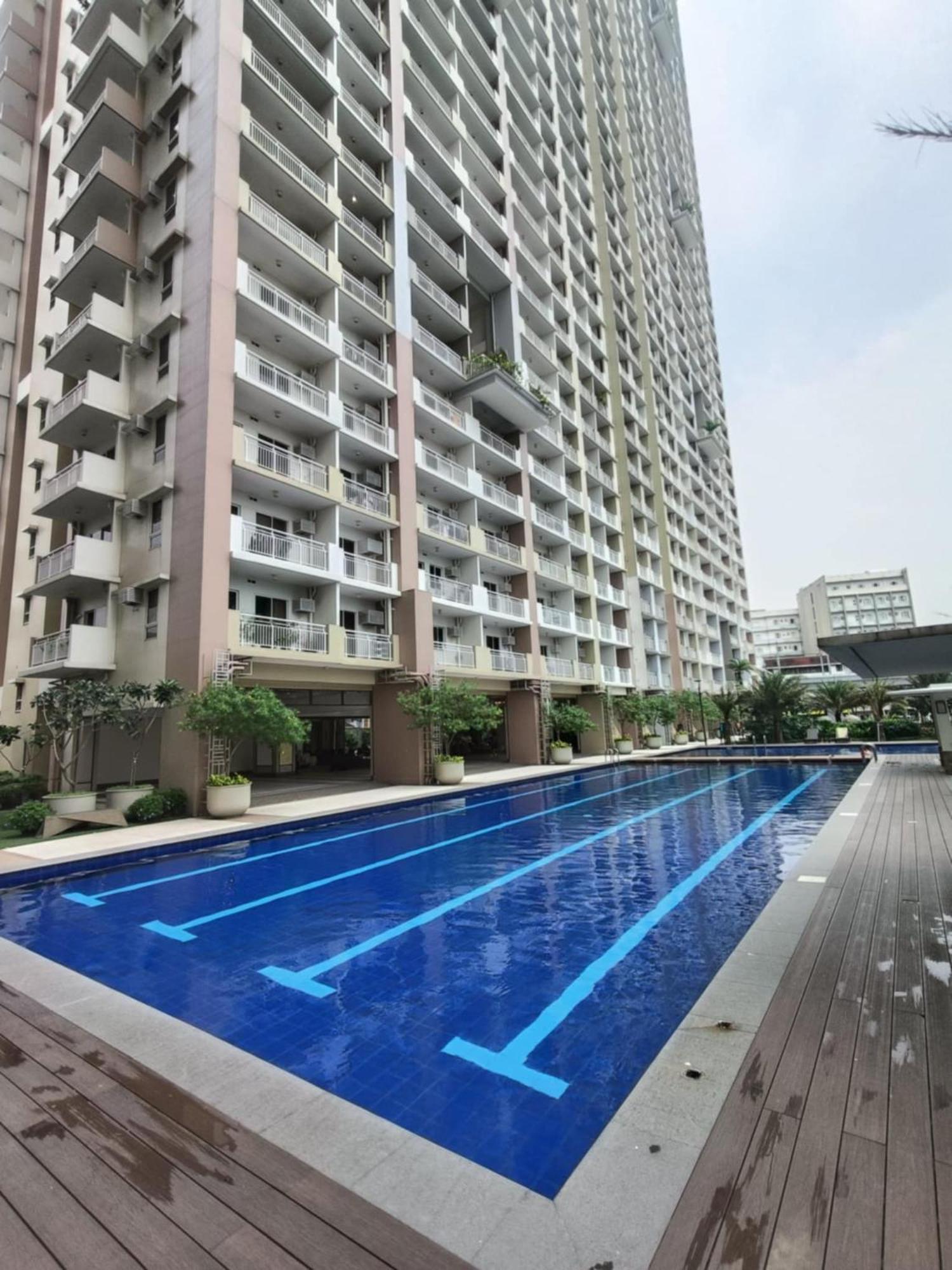 케손시티 Infina Towers 아파트 호텔 외부 사진